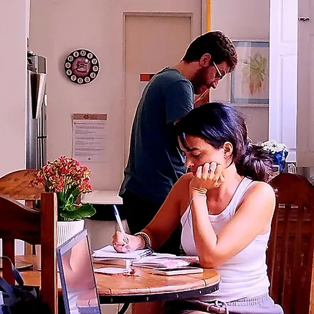 Sangha Urbana - hostel, yoga&meditação-3